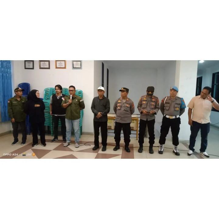 Giat, Sabtu 04 November 2023 Mengikuti Apel Siaga Penertiban ALGAKA di Wilayah Kecamatan Samarinda Utara dihadiri oleh Kasi Tapem