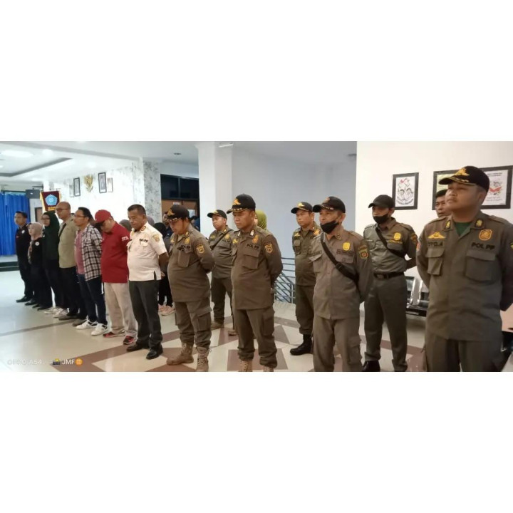 Giat, Sabtu 04 November 2023 Mengikuti Apel Siaga Penertiban ALGAKA di Wilayah Kecamatan Samarinda Utara dihadiri oleh Kasi Tapem