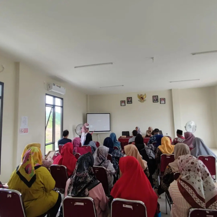 Giat Kamis, 09 November 2023, Musyawarah Masyarakat Desa Lintas Sektoral Kelurahan Sempaja Barat di Ruang Pertemuan Kelurahan Sempaja Barat dihadiri oleh Kasi Kesra, Ketua RT, Kader PKK, Dasa Wisma di Lingkungan Sempaja Barat
