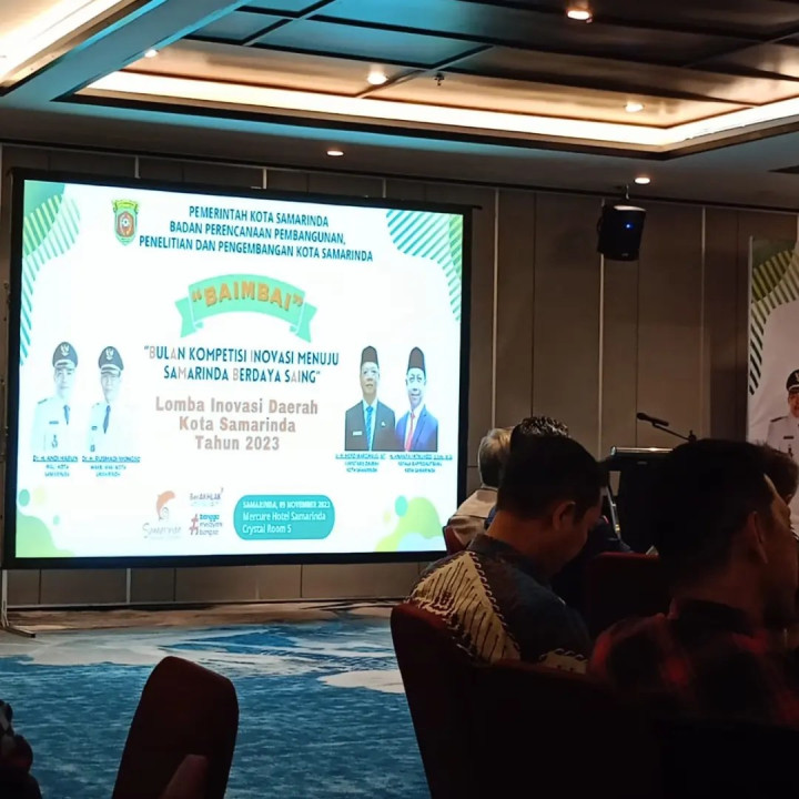 Giat Kamis, 09 November 2023, Acara BAIMBAI (Bulan Kompetisi Inovas Menuju Samarinda Berdaya Saing) di Mercure Hotel Samarinda, Crystal Room 5 dihadiri oleh Seklur