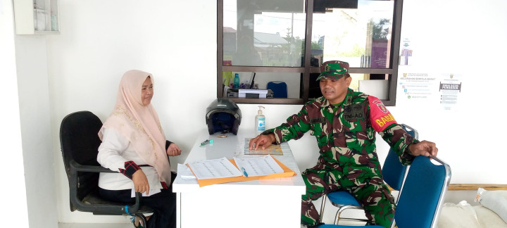 Giat, Rabu 15 November 2023 Mendistribusikan Beras CPP (Cadangan Pangan Pemerintah) sebanyak 990 Karung total 990 kg Beras Penerima Bantuan telah di terima kepada warga kurang mampu di Kelurahan Sempaja Barat
