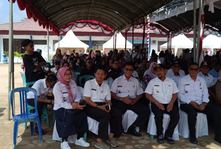 Giat, Rabu 22 November 2023, Menghadiri Rapat Peresmian Laboratorium Komputer dan dirangkai dengan Panen Karya Siswa dihadiri Lurah.