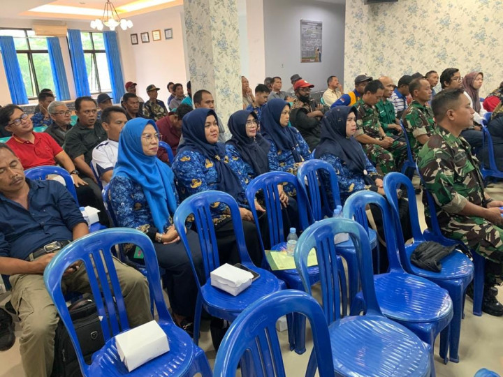 Giat, Senin 18 Desember 2023, Menghadiri Rapat Evaluasi Kegiatan Probebaya Kecamatan Samarinda Utara Tahun 2023 di Aula Kantor Kecamatan Samarinda Utara