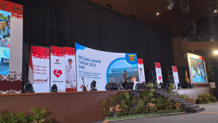Giat, Sabtu 23 Desember 2022, Menghadiri Refleksi Akhir tahun 2023 dan Rapat Koordinasi Pemerintah Kota Samarinda bersama Ketua RT se-Kota Samarinda yang di sampaikan langsung oleh Bapak Andi Harun Walikota Samarinda