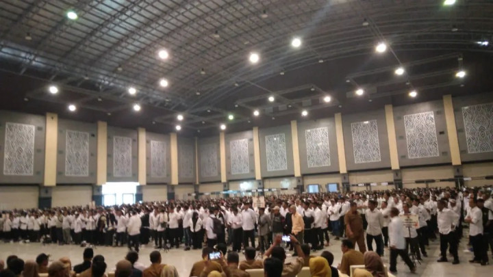 Selasa, 23 Januari 2024  Menghadiri Acara Undangan Pengukuhan PAM TPS di Gedung Samarinda Convention Hall dihadiri oleh Lurah, Kasi Pemtrantib, Staff dan PAM TPS Kelurahan Sempaja Barat