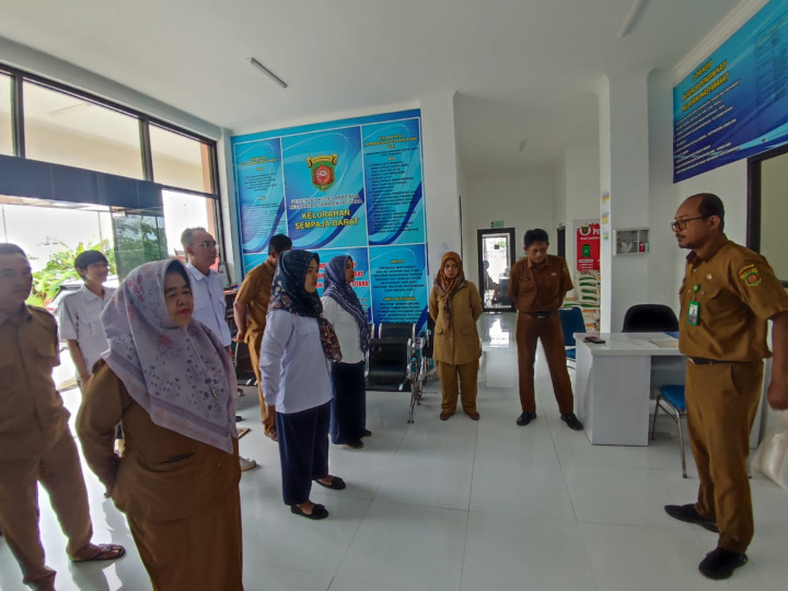 Giat Senin 05 Februari 2024, Apel Pagi di Pimpin ole Kasi Pemerintahan