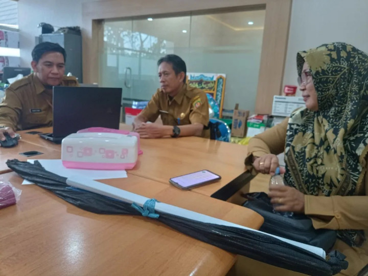 Senin 26 Februari 2024 Sosialisasi Aplikasi SIPP (Sistem Informasi Pemberian Penghargaan) yang terintegrasi dengan aplikasi SIOLA (Sistem Online Layanan Administrasi) Kementrian Dalam Negeri di Ruang Assesment BKPSDM Kota Samarinda dihadiri oleh Seklur
