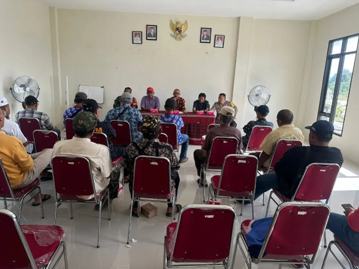 Giat Jum'at, 01 Maret 2024 Mengadakan Acara  Ketua LPM Masa Bakti 2024-2029 Kelurahan Sempaja Barat di Ruang Rapat Lt. 2 Kantor Kelurahan Sempaja Barat