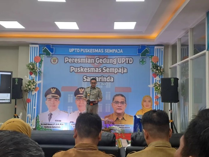 Giat, 04 Maret 2024, Menghadiri Undangan Peresmian Gedung Baru UPTD Puskesmas Sempaja di Jl. Wahid Hasyim II dihadiri oleh Lurah