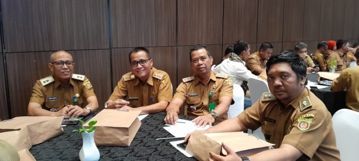Giat, Selasa 26 Maret 2024 rapat Musrenbang rencana kerja pemerintah daerah (RKPD) Kota Samarinda tahun 2025 di hotel Mercure Samarinda dihadiri oleh Lurah.