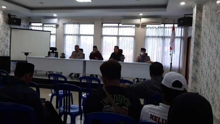 Giat, Senin 08 April 2024 Rapat pemantapan pelaksanaan MTQ ke - 46 di Aula kantor kecamatan Samarinda Utara di hadiri Kasi Kesra.