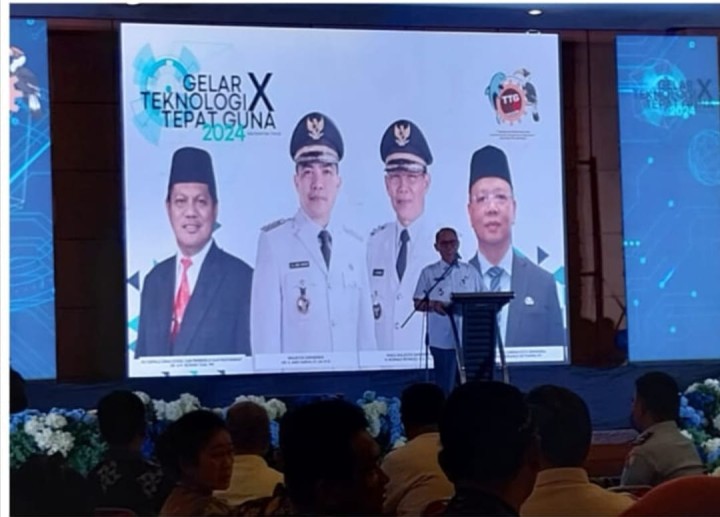 Giat, Rabu 24 April 2024, Menghadiri pembukaan Gelar Teknologi Tepat Guna (TTG) ke X tingkat provinsi Kalimantan timur di Ballroom Hotel Puri Senyiur dihadiri oleh Lurah.