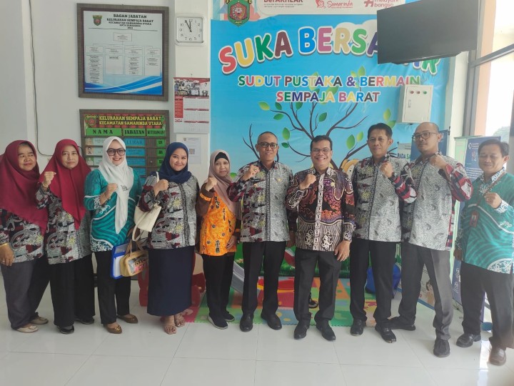 Giat, Kamis 25 April 2024 kunjungan dari Kecamatan Samarinda Utara & rapat kegiatan Reakreditasi UPTD Puskesmas Sempaja di ruang pertemuan UPTD Puskesmas Sempaja oleh Kasi Kesra dan staf.