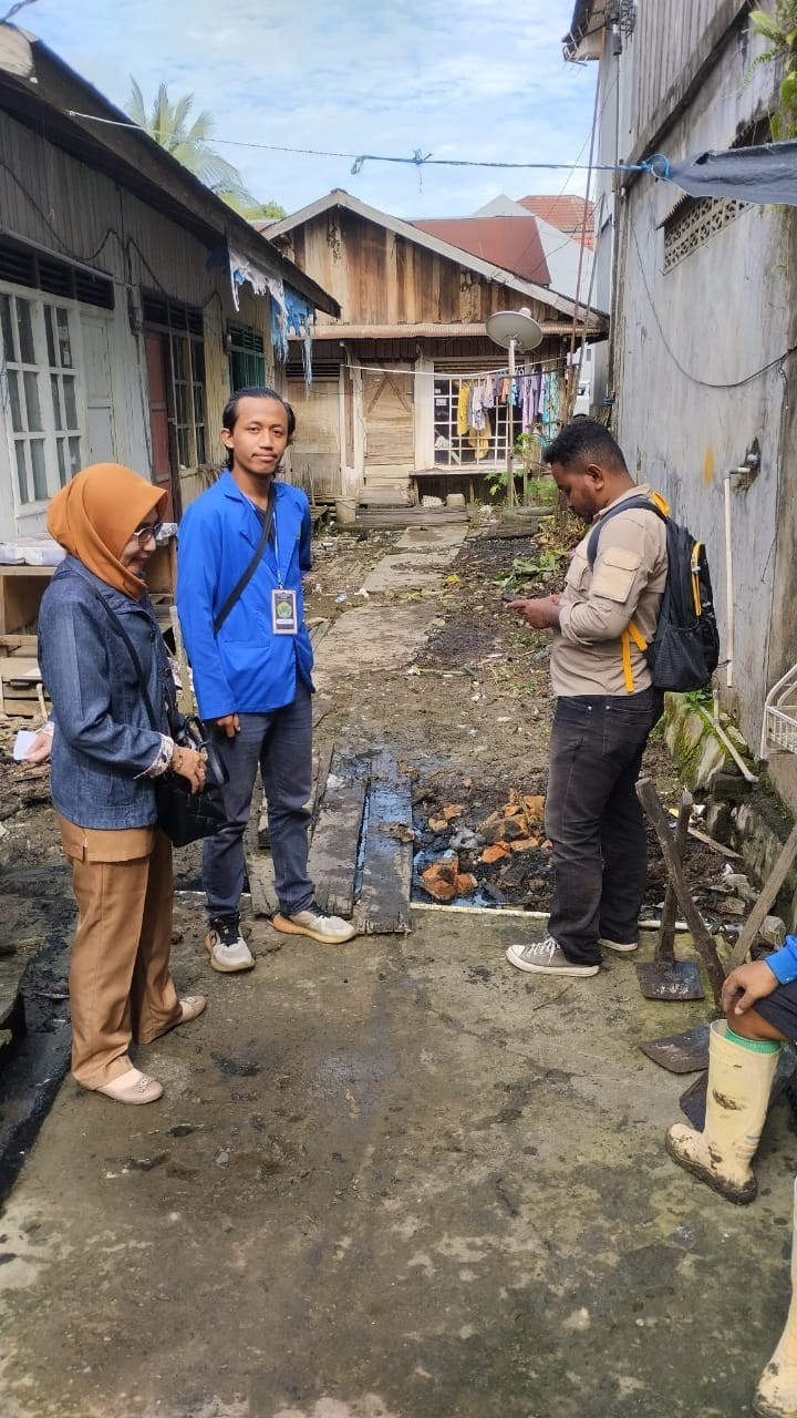Giat, Selasa 25 Juni 2024,  Lokasi Semenisasi pada kegiatan Probebaya bidang Sapras di wilayah RT 11 di hadiri Kasi Ekbang beserta staf dan Pendamping Infrastruktur