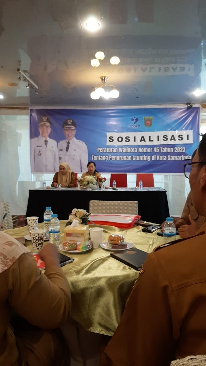 Giat, Senin 22 Juli 2024, Melaksanakan apel Senin pagi di kelurahan sempaja barat di pimpin Lurah, Menghadiri Rapat Sosialisasi tentang peraturan walikota nomor 45 Tahun 2023 tentang penurunan Stunting di kota Samarinda di Resto dan cafe Yen's delight dihadiri Kasi Kesra & Menghadiri Rapat kegiatan penajaman keprotokol di Aula kantor kecamatan Samarinda Utara di hadiri Staf.