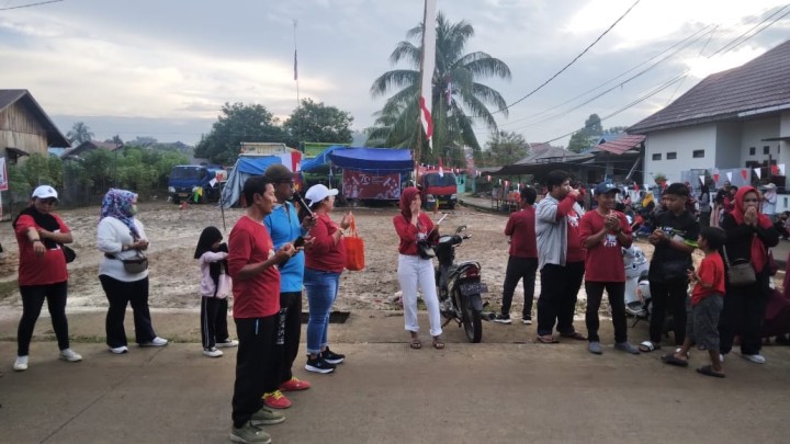 Giat pagi, Minggu 18 Agustus 2024 Semarak HUT RI 17 Agustus di wilayah RT pada wilayah kelurahan sempaja barat dihadiri Kasi Tapem.