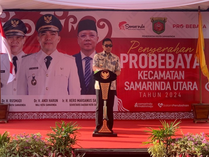 Giat sore, Jum'at 06 September 2024 Penyerahan Probebaya Tahun 2024 di Kecamatan Samarinda Utara oleh Bapak Andi Harun Wali Kota Samarinda di Perumahan Bumi Sempaja Kelurahan Sempaja Timur di hadiri Lurah, Seklur, seluruh Kasi, seluruh staf kelurahan sempaja barat dan seluruh RT se-kelurahan sempaja barat.