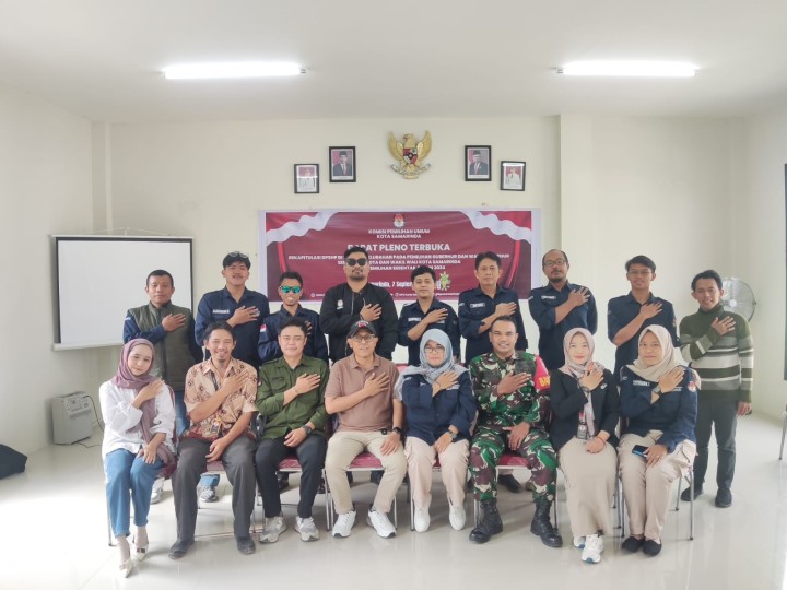 Giat, Sabtu 07 September 2024 Menghadiri Rapat Pleno Terbuka Daftar Pemilih Sementara Hasil Perbaikan (DPSHP) di Aula kantor kelurahan sempaja barat di hadiri Lurah, Ketua PPS beserta anggota, Sekretariat PPS beserta anggota, PPK Kecamatan Samarinda Utara, PKD Kelurahan, Babinsa dan Panwascam.