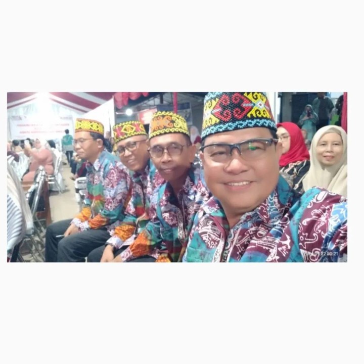 Giat malam, Minggu 22 September 2024 Menghadiri Perpisahan Purna Tugas Camat Samarinda Utara dan Pelaksanaan Evaluasi Kegiatan Probebaya di kantor Kecamatan Samarinda Utara dihadiri Lurah.