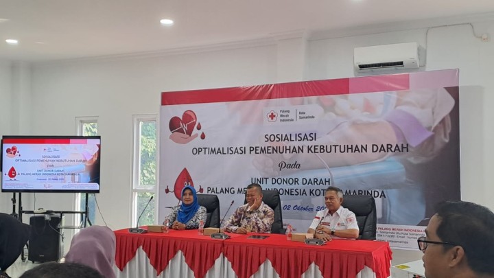 Giat, Rabu 02 Oktober 2024 Menghadiri Rapat Forum Konsultasi Publik di Aula kantor Kecamatan Samarinda Utara dihadiri Seklur, Menghadiri Rapat Pertemuan Diseminasi Hasil Pengukuran Bayi / Balita di Posyandu di ruang pertemuan UPTD Puskesmas Sempaja dihadiri Kasi Kesra, Menghadiri Rapat Sosialisasi Donor Darah di Gedung PMI Kota Samarinda dihadiri Lurah & Menghadiri Rapat Koordinasi pengawas kelurahan desa bersama stakeholder dengan Tema " Membangun Sinergitas pencegahan dan pengawasan PKD bersama Stakeholder pada Pemilihan Gubernur dan Wakil Gubernur Bupati serta Wali Kota dan Wakil Walikota Tahun 2024 di Hotel Grand Verona Jl S. Parman Samarinda dihadiri Lurah.