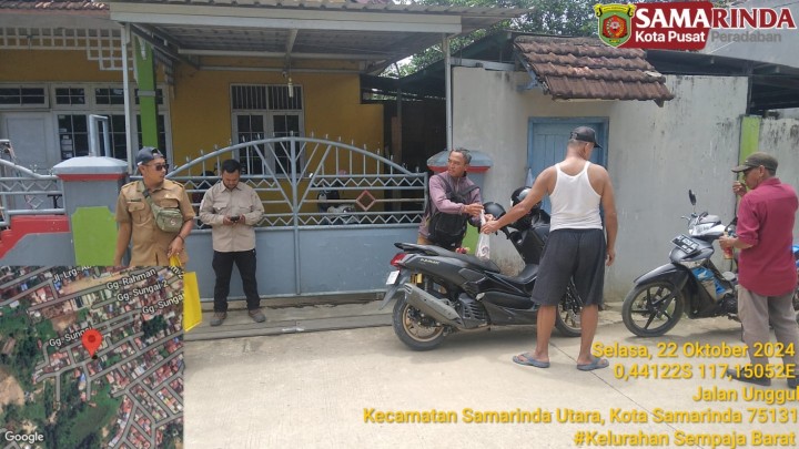 Giat sore, Selasa 22 Oktober 2024  Peninjauan lapangan pengajuan IMTN di Jl. KH. Wahid Hasyim 2 GG. Unggul RT.1,  Peninjauan lapangan perpanjangan IMTN di AWS 4 Blok. W RT 01 & Peninjauan lahan dan bangunan permohonan balik nama sertifikat di jl. AW.  Syahranie GG. Melati RT. 02. Dihadiri Kasi Tapem Kecamatan beserta staf Kasi Tapem Kelurahan beserta staf dan Ketua RT.