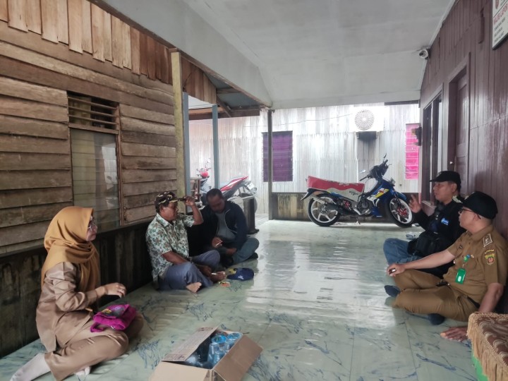 Giat, Selesa 29 Oktober 2024 Mengikuti Zoom Meeting Room Sosialisasi Pelaksanaan CACT-BKN  bagi ASN di lingkungan Pemerintah Kota Samarinda pada Level Jabatan Pengawasan, Kepala Sekolah, Fungsional dan Pelaksanaan di Aula kantor kelurahan sempaja barat di ikuti staf PNS kelurahan sempaja barat, Monitoring dan evaluasi kinerja pada kegiatan Sapras Probebaya Tahun 2024 dihadiri Lurah, Kasi Ekbang beserta staf & Mengikuti Zoom Meeting Rapat Koordinasi Kegiatan Perekaman E-KTP di ikuti Kasi Tapem.