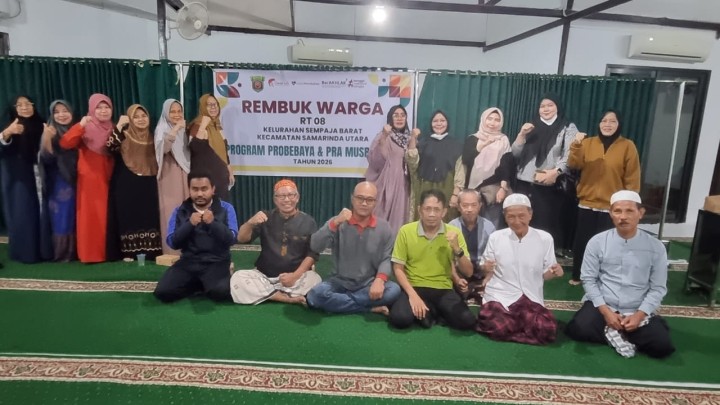 Giat malam, Senin 11 November 2024 Menghadiri Rembuk Warga Persiapan Kegiatan Probebaya Tahun 2026 dan Musrembang Tahun 2025 di RT 08 Kelurahan Sempaja Barat dihadiri oleh Seklur, Kasi Ekobang, Kasi Kesra, Kasi Tapem, Pendampingan Infrastruktur, Pendamping Non Infrastruktur, Ketua RT dan seluruh warga RT 08.