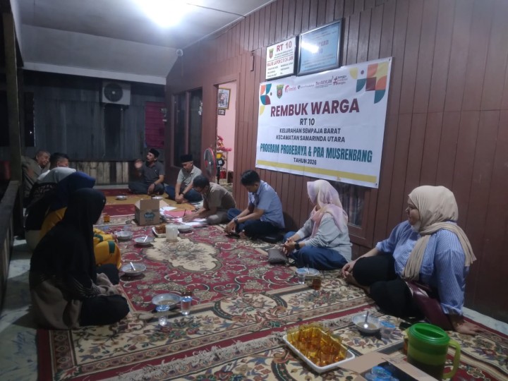 Giat, Sabtu 16 November 2024 Menghadiri Rembuk Warga Persiapan Kegiatan Probebaya Tahun 2026 dan Musrembang Tahun 2025 di RT 10 Kelurahan Sempaja Barat dihadiri oleh Seklur, Kasi Ekobang, Kasi Tapem, Pendamping Non Infrastruktur, Ketua RT dan seluruh warga RT 010.