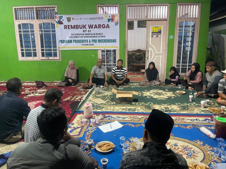 Giat malam, Selasa 19 November 2024 Menghadiri Rembuk Warga Persiapan Kegiatan Probebaya Tahun 2026 dan Musrembang Tahun 2025 di RT 01 Kelurahan Sempaja Barat dihadiri oleh Lurah, Kasi Ekobang, Pendamping Non Infrastruktur, Ketua RT dan seluruh warga RT 01.