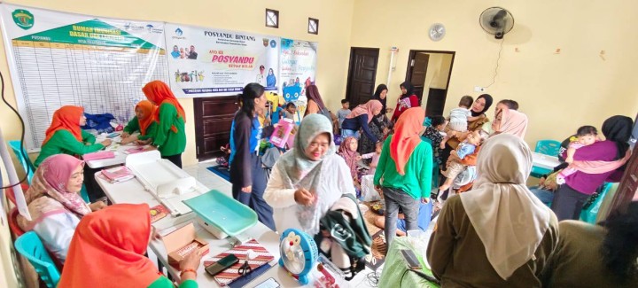Giat, Rabu 20 November 2024 Menghadiri Sosialisasi tentang Pencegahan Pelanggaran netralitas ASN pemilihan Kepala Daerah serentak Tahun 2024 di ruang Mangkupelas Lt 2 dihadiri Lurah, Menghadiri Gladi Bersih apel gelar pasukan, penyerahan BKP Petugas Ketertiban PAM TPS se-Kota Samarinda ke Polresta Samarinda dalam Rangka PAM Pilkada serentak 2024 di Lapangan Eks Bandara Temindung Samarinda dihadiri Kasi Tapem & Monitoring kegiatan posyandu Bintang " Balita" di hadiri Kasi Kesra