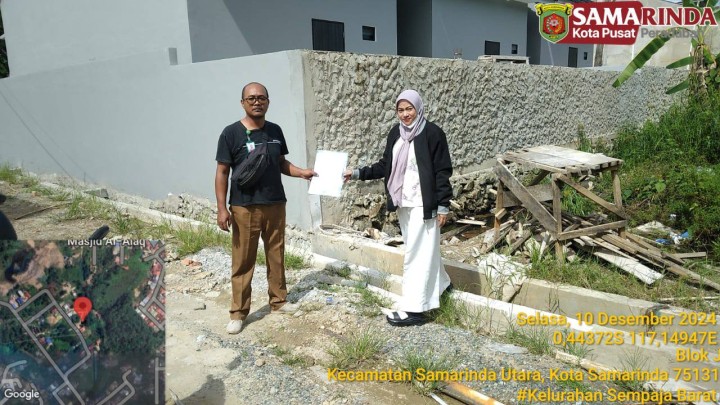 Giat, Selasa 10 Desember 2024 Menghadiri Pelatihan manajemen Keprotokolan dan Master of Ceremony di lingkungan Pemerintah Kota Samarinda di Hotel Mercure Samarinda dihadiri sekretaris dan staf, Menghadiri Rapat Reviu Masterplan Pengendalian Banjir Kota Samarinda ( APBD 2024) di Hotel Fugo Samarinda dihadiri Lurah, Peninjauan ke lapangan pengajuan pemecahan sertifikat.. lokasi di jl. AW. Syahranie  4 blok. W RT.01 dihadiri Kasi Tapem beserta staf, Mengikuti Zoom Meeting webinar dengan Tema " Sinergi Pencegahan dan Penindakan Tindak Pidana Perdagangan orang (TPPO) diikuti oleh Kasi Tapem, Menghadiri pelaksanaan FGD E-Kinerja di Ruang Assessment BKPSDM Kota Samarinda dihadiri staf & Mendapat kunjungan dari Kecamatan Samarinda Utara laporan Pelayanan dikelurahan dihadiri Plt. Camat Samarinda Utara, Kasi Pelayanan kecamatan beserta staf dan Kasi Tapem.