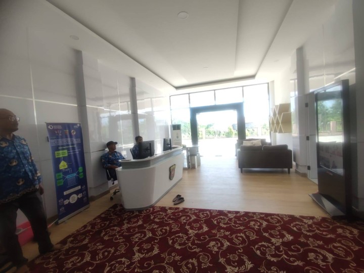 Giat, Selasa 17 Desember 2024 Menghadiri Sosialisasi Integritas Layanan Primer (ILP) di Puskesmas Sempaja dihadiri Kasi Kesra & Melakukan kerja bakti di Area Pelayanan Digital kelurahan sempaja barat.