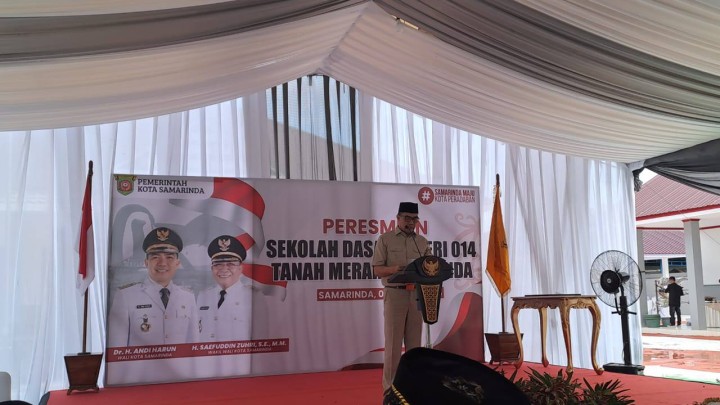 Giat, Selasa 04 Maret 2024 Menghadiri Peresmian Gedung SDN 014 Kelurahan Tanah Merah Kecamatan Samarinda Utara dihadiri Lurah.