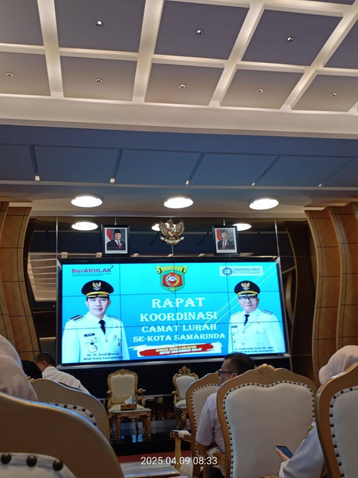 Giat, Rabu 09 April 2025 Menghadiri Rapat Koordinasi dengan Wali Kota Samarinda di Aula Rumah Jabatan Wali Kota dihadiri Plh. Lurah, Menindaklanjuti hasil Rapat Koordinasi dengan Wali Kota kepada Seluruh Kasi kelurahan dipimpin Plh. Lurah & Menghadiri Rapat Koordinasi dengan PLT. Camat Samarinda Utara diruang camat Samarinda Utara dihadiri Plh. Lurah.