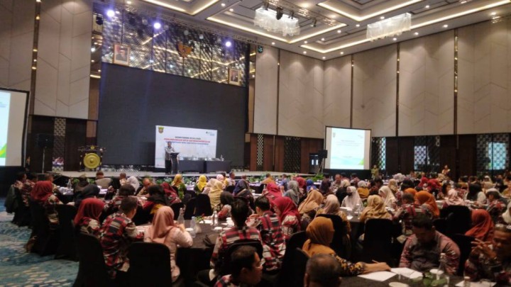 Giat, Kamis 24 April 2025 Menghadiri Rapat Pelaksanaan Monitoring Kepesertaan Non ASN Pemerintah Kota Samarinda di Hotel Mercure Kota Samarinda dihadiri Kasi Tapem beserta staf, Menghadiri Perpisahan Purna Tugas Lurah Tanah Merah di Halaman Kantor Kelurahan Tanah Merah dihadiri Lurah, Menghadiri Peresmian Kantor Mako Detasemen TNI AU Samarinda di Mako Detasemen AU Jl. Poros Samarinda-Bontang Sungai Siring dihadiri Lurah & Mengadakan Konsultasi dan Koordinasi ke BPN Kota Samarinda dihadiri Kasi Tapem beserta staf.
