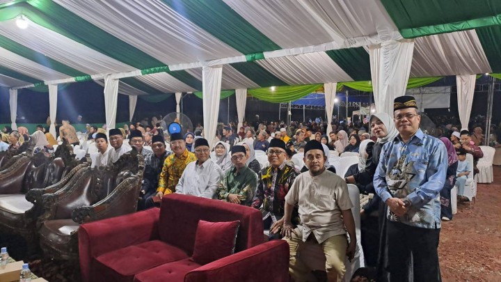 Giat Jum'at malam, 25 April 2025 Menghadiri Penutupan Musabaqoh Tilawatil Qur'an (MTQ) ke-47 Tingkat Kecamatan Samarinda Utara pada Kelurahan Sungai Siring di Jl. Samarinda - Bontang RT 02 Kelurahan Sungai Siring (Pesantren Tursina) dihadiri Lurah.
