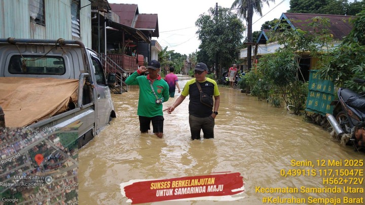 Giat, Senin 12 Mei 2025 Peninjauan lokasi banjir pada area di jalan AW. Syahrani RT 01 sampai jl ring road RT 12 di dampingi Lurah dan Kasi Tapem beserta staf.