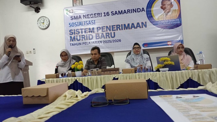 Giat, Rabu 21 Mei 2025 Menghadiri Rapat Sosialisasi dalam Sistem Penerimaan Murid Baru (SPMB) di Ruang pertemuan 1 SMA Negeri 16 Samarinda dihadiri Sekretaris,  Menghadiri Sosialisasi Rembuk dalam Pengerjaan dan Perbaikan Drainase atau Parit di Jalan AW. Syaharani GG 4 RT 01 dan RT 02 di Aula Masjid Al-Muhajirin dihadiri Kasi Tapem beserta staf Ketua RT, Babinsa, Perwakilan PU Perencanaan dan Pihak Konsultan & Menghadiri Rapat Loka Karya Mini Lintas Sektor Triwulanan ke 2 di Aula Kecamatan Samarinda Utara dihadiri Kasi Kesra.
