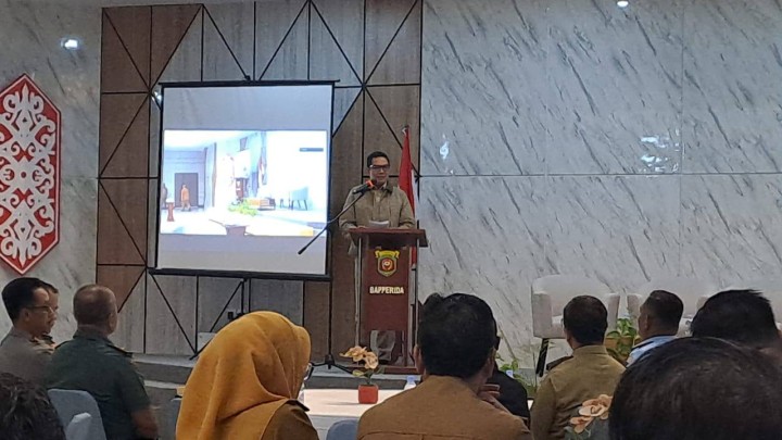 Giat pagi, Selasa 27 Mei 2025 Menghadiri Musrenbang Rencana Pembangunan Jangka Menengah Daerah (RPJMD) Kota Samarinda Tahun 2025-2029 di Arutala Ballroom Lt 4 Gedung B Bapperida Kota Samarinda di pimpin langsung oleh Bapak Andi Harun Walikota Samarinda dihadiri Lurah.