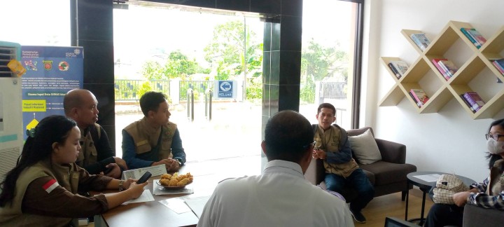 Giat pagi, Rabu 18 Juni 2025 Kedatangan dari Bapenda untuk Sensus Pajak Daerah disambut oleh Kasi Tapem.