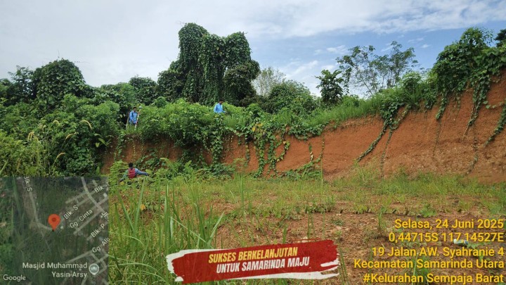 Giat sore, Selasa 24 Juni 2025 Peninjauan lahan permohonan sertifikat di AWS 4 Blok. S dihadiri Kasi Tapem beserta staf dan Ketua RT.