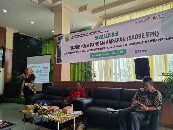 Giat, Kamis 24 Juli 2025 Menghadiri Sosialisasi Skorer Pola Pangan Harapan di Kecamatan di Hayyu Coffe & Bakery dihadiri Kasi Ekbang.