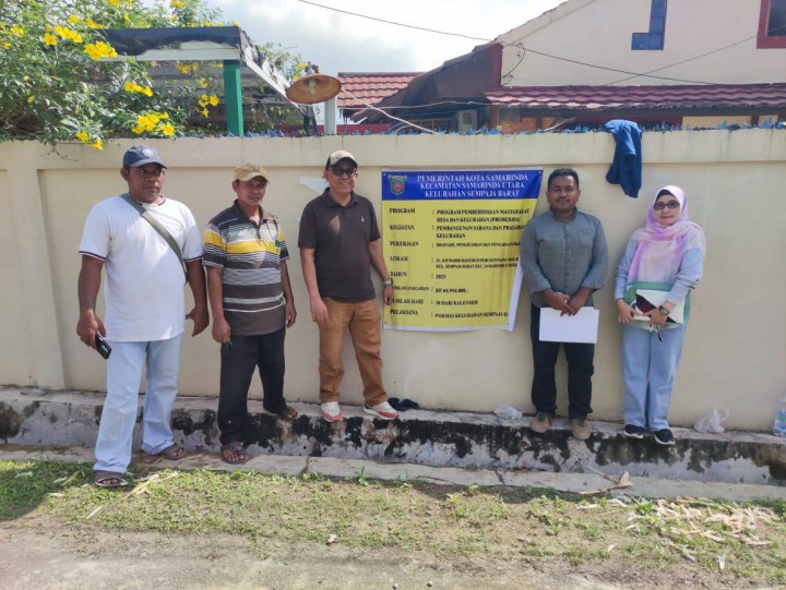 Giat, Jumat, 25 Juli 2025 Peninjauan lokasi probebaya Tahun 2025 Bidang Sarana dan Prasarana oleh lurah, Kasi Ekbang beserta staff, Tim Pendamping Infrastruktur, Ketua Pokmas dan anggota di RT. 04, 06, 07, 08, dan 12.