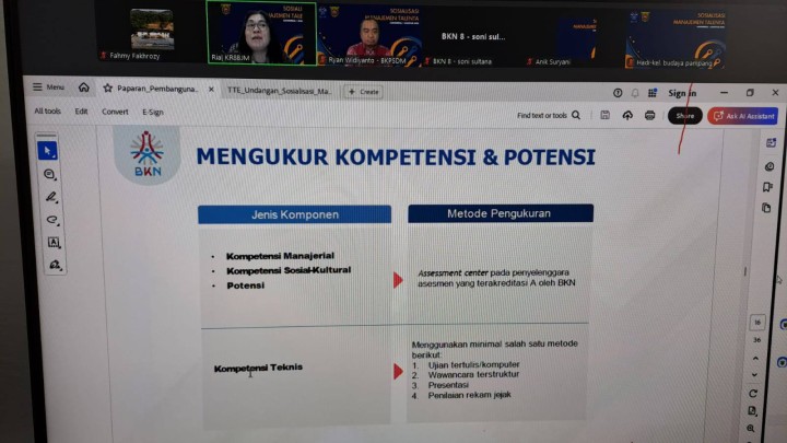 Giat, Kamis 07 Agustus 2025 Mengikuti Zoom Meeting dengan Tema Sosialisasi Manajemen Talenta diikuti oleh Lurah