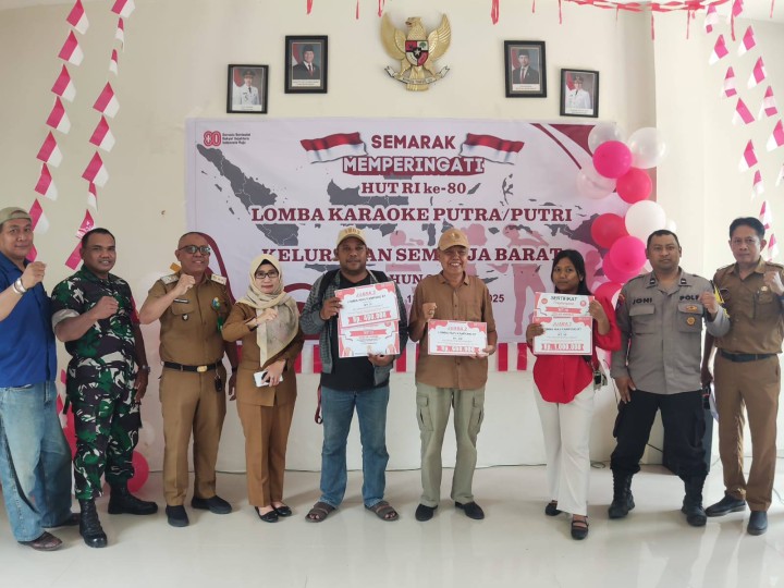 Acara selanjutnya yang sangat di tunggu2 oleh seluruh peserta yang Juara dalam kategori yaitu Lomba Kebersihan Kampung, Hias Kampung, Karaoke Putra atau Putri, Kue Tradisional Non Beras oleh Ibu Dasawisma dan Turnamen Lomba Voli Putri dalam rangka Semarak Memperingati HUT RI ke 80 Penyerahan Hadiah langsung diberikan kepada seluruh Pemenang Lomba. Selamat buat kepada seluruh para pemenang sukses selalu dan makin keren, Hadiah dan Sertifikat Pemenang diserahkan langsung oleh Bapak Lurah Sempaja Barat. Terimakasih banyak bantuannya kepada peserta atas kehadirannya tidak lupa juga seluruh Staf Kelurahan, Babinsa, Bhabinkamtibmas, Anak KKN Mahasiswa UINSI dan Anak KKN Mahasiswa UWGM .