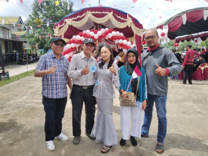 Giat, Sabtu 16 Agustus 2025 Mendampingi peserta karaoke tingkat kecamatan dihadiri Lurah dan Kasi Tapem.