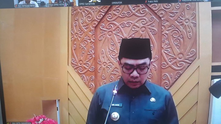 Giat, Rabu 20 Agustus 2025 ‎Kedatangan Dosen untuk menjemput Mahasiswa KKN UINSI yang telah menyelesaikan KKN di Kelurahan Sempaja Barat dihadiri Kasi Kesra, Peninjauan lokasi tanah di AW Syahrani 4 Blok L RT 01 dihadiri Staf Tapem, Babinsa dan Ketua RT 01, Mengikuti Zoom Meeting Rapat Paripurna DPRD Kota Samarinda Masa Persidangan II Tahun 2025 dengan agenda: Penjelasan Wali Kota Samarinda atas Usulan Raperda di Luar Propemperda Kota Samarinda diikuti Seklur & Menghadiri Rapat Pengumuman Juara Lomba Kebersihan Lingkungan dan Lomba Menghias Lingkungan di Aula Kecamatan Samarinda Utara dihadiri Kasi Ekbang.