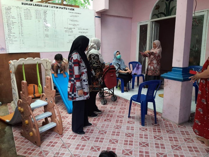 Giat, Kamis 28 Agustus 2025 Monitoring rumah lansia dan yatim piatu FJDJ Forum jalinan persaudaraan kalimantan di Jalan AW Syahrani pondok alam RT 02 dihadiri Kasi Kesra.