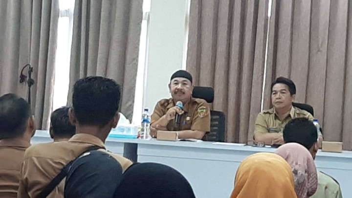Giat, Selasa 02 September 2025  Menghadiri Rapat Koordinasi Percepatan Pelaksanaan Probebaya Tahun Anggaran 2025 di Aula Kantor Kecamatan Samarinda Utara dihadiri Kasi Ekbang, Kasi Kesra dan Bendahara Kelurahan, Monitoring peninjauan lokasi Izin Praktek untuk domisili perusahaan di Jl. KH Wahid Hasyim GG Unggul RT 10 dihadiri staf ekbang, Melakukan mediasi tentang permasalahan di Kantor Kelurahan Sempaja pada jalan AW Syahrani blok s RT 01 bersama Kasi Tapem dan Bhabinkantibmas & Peninjauan lahan permohonan keterangan letak tanah di wilayah RT. 02 gg. Walet 1 dihadiri Kasi Tapem.