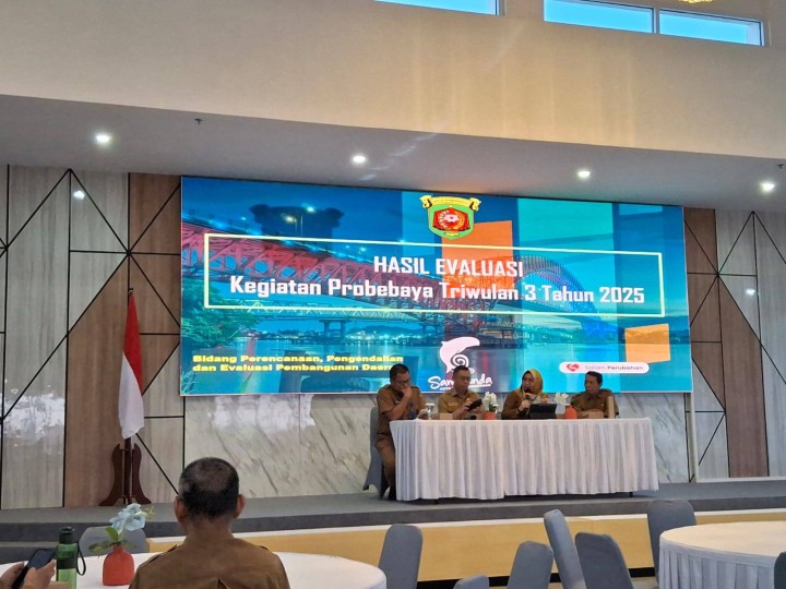 Giat, Selasa 16 September 2025 Memberikan pengarahan kepada seluruh Staf Kelurahan Sempaja Barat tentang Penilaian 360 di sampaikan langsung oleh Bapak Seklur & Menghadiri Rapat Koordinasi Probebaya TW 3 Tahun 2025 di Ruang Rapat Arutalla Bapperida Kota Samarinda Lt 4 dihadiri Kasi Ekbang dan Kasi Kesra.